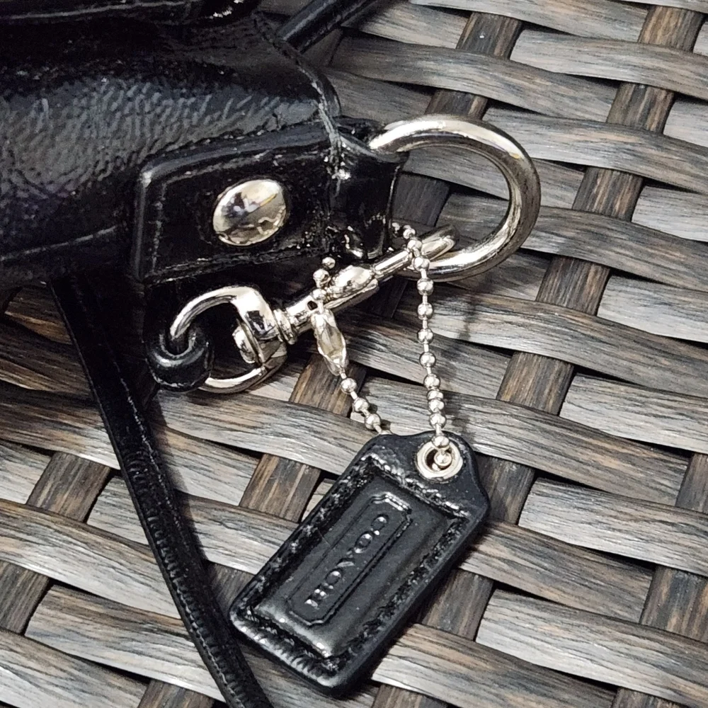 Y2K‎ Coach Poppy Patent Leather Crossbody Bag